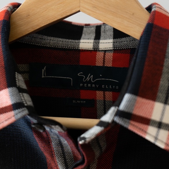 Perry Ellis button down new with tags small - Picture 8 of 8
